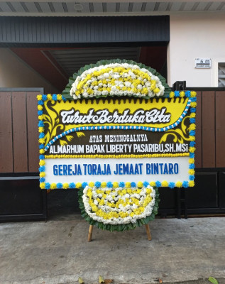 Papan Bunga Duka di Duram