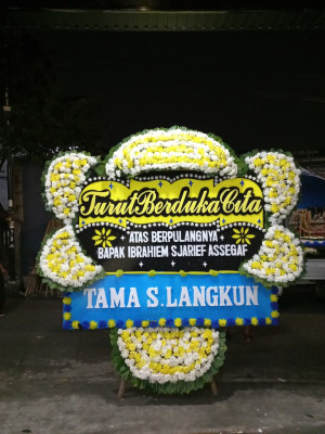 Papan Bunga Duka di Duram